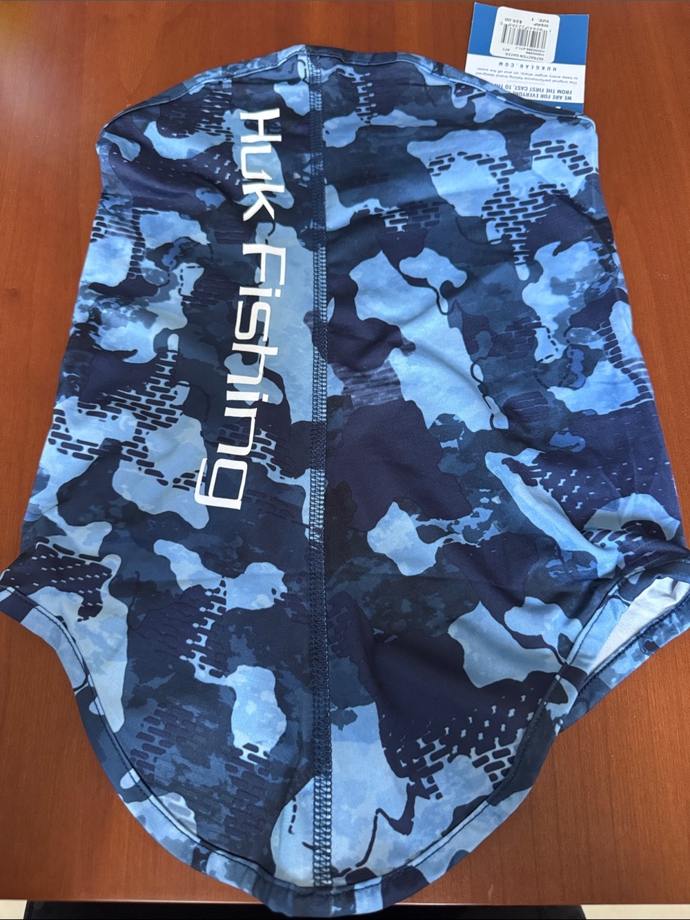 HUK Fishing Men's Pursuit Neck Gaiter, Face Protection With Blue Sun Protection - Picture 2 of 3